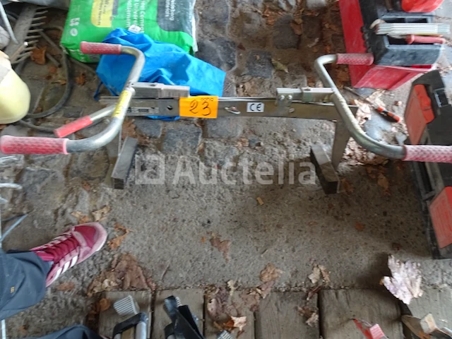 Een plaathouder van het merk perfecty model bvz - afbeelding 1 van  3