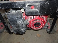 Een pramac powersystem generatorset model es5000 - afbeelding 3 van  5