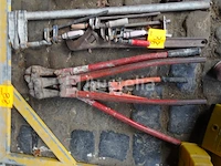 Een set handgereedschap - afbeelding 5 van  6