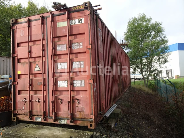 Een zeecontainer van 40 voet - afbeelding 5 van  7