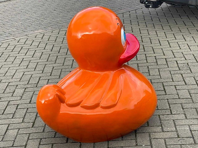 Eend oranje/ duck orange h110cm - afbeelding 2 van  2