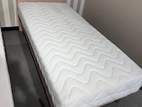Eenpersoons boxspring 90x200. - afbeelding 1 van  1