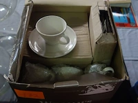 Eet- en koffieservies voor 4 personen - afbeelding 1 van  2