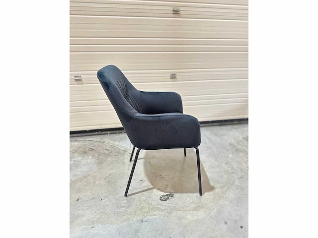 Eetkamerstoel zwart velvet showroommodellen(6x) - afbeelding 2 van  4