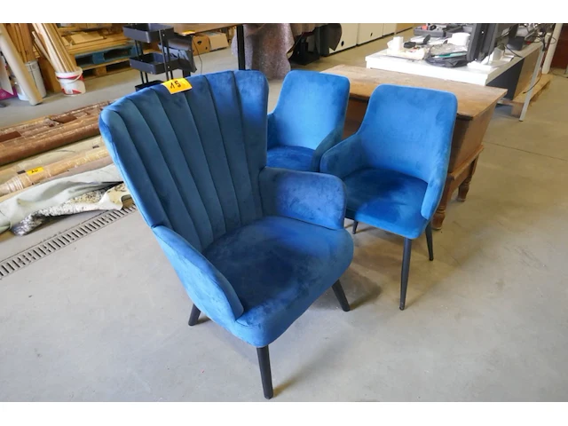 Eetkamerstoelen + fauteuil - afbeelding 1 van  3