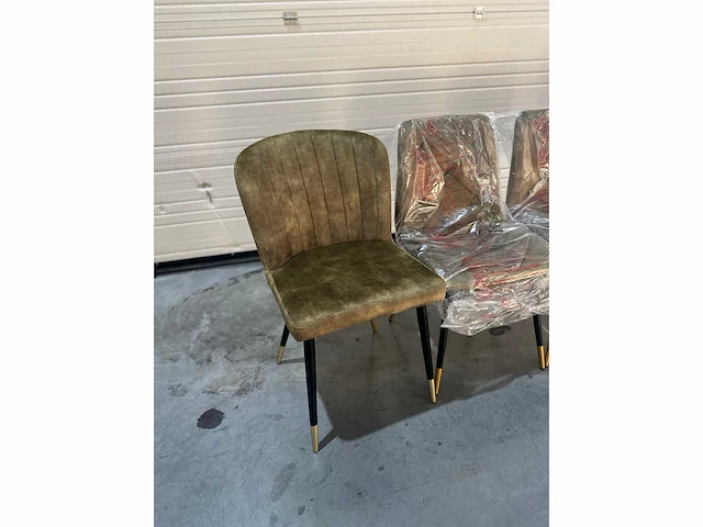 Eetkamerstoelen mix set khaki groen velvet showroommodel (6x) - afbeelding 2 van  6