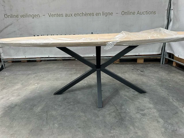 Eettafel - ovaal - zwart metalen spinpoot - afbeelding 5 van  6