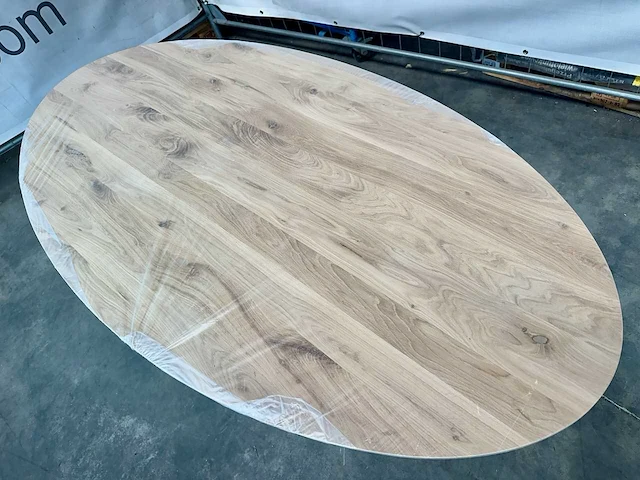 Eettafel - ovaal - afbeelding 2 van  4