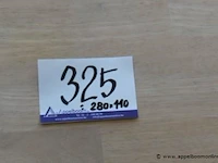 Eettafel afm 280x110cm (staande op eerste verdieping) - afbeelding 2 van  2