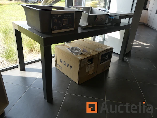 Eettafel - afbeelding 4 van  5
