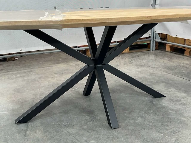 Eettafel - afbeelding 4 van  6