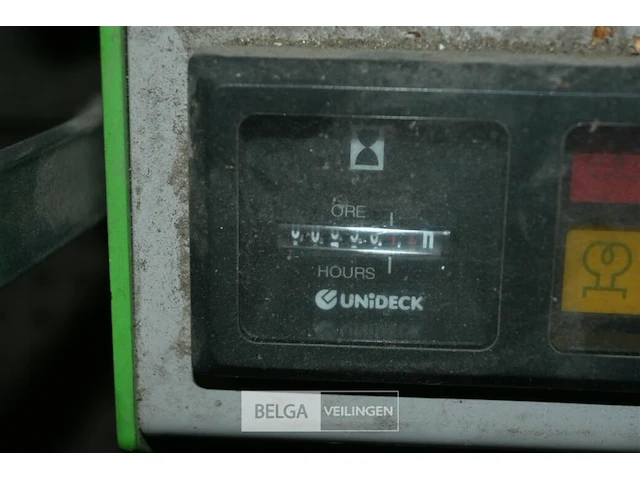 Egholm 2100 met veegmachine + andere toestellen - afbeelding 17 van  20