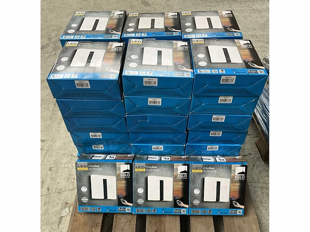 Eglo 33574 led buitenverlichting geschikt als huisnummer (45x) - afbeelding 1 van  8