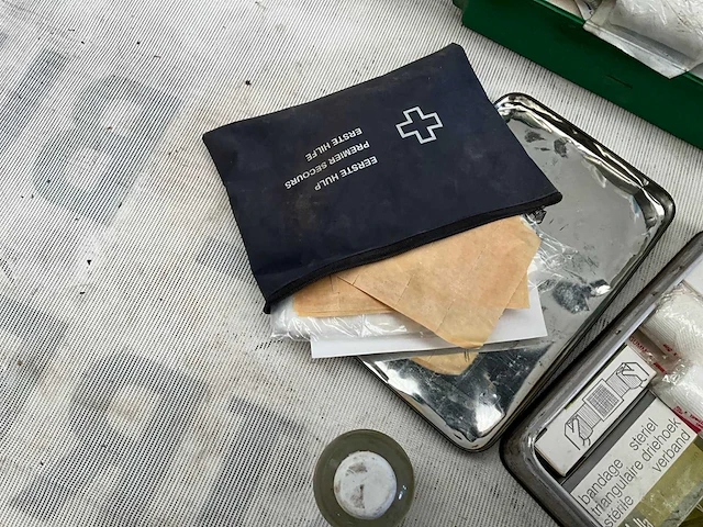 Ehbo kisten - afbeelding 3 van  4