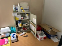 Ehbo materiaal - afbeelding 1 van  3