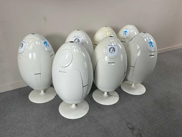 "ei"-vormige afvalbakken - waste containers & bins (7x) - afbeelding 3 van  5