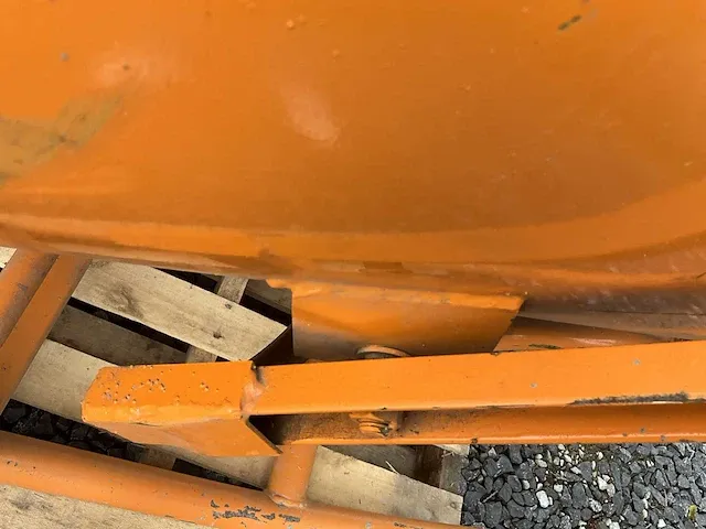 Eichinger betonkubel 750 l - afbeelding 13 van  13
