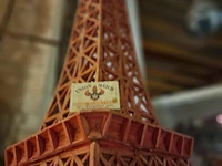 Eiffeltoren uit lucifers - afbeelding 1 van  3