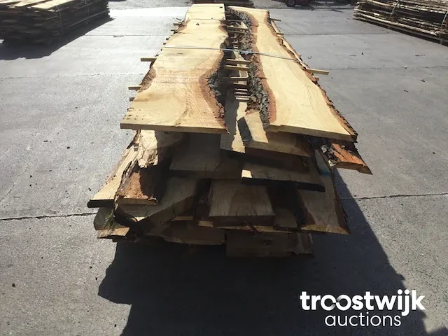 Eik europees dakbeschot of verticale beplanking - afbeelding 3 van  10