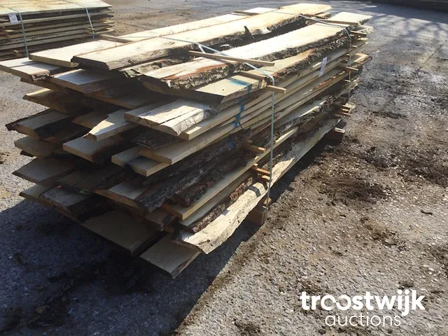 Eik europees dakbeschot of verticale beplanking - afbeelding 1 van  8