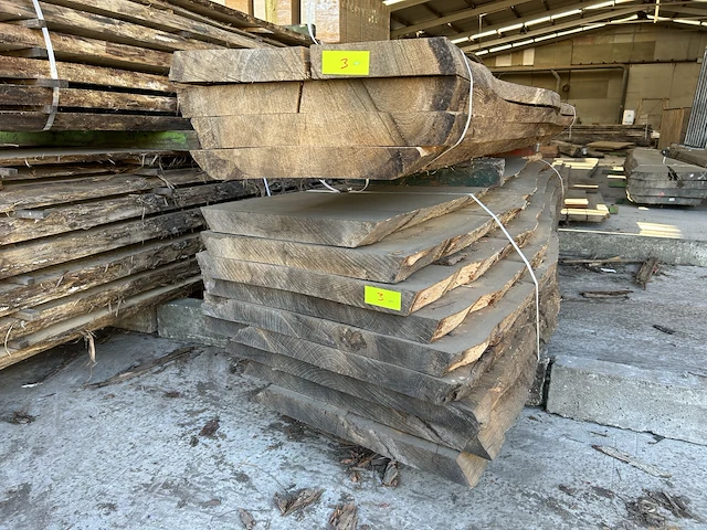 Eik stam europees + rode amerikaanse eik - lengtes +/- 3560mm - afbeelding 4 van  5