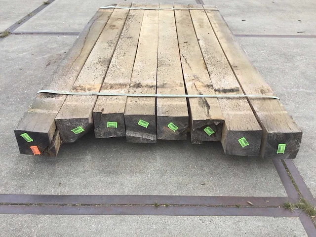 Eiken balken 2100x135x135x( 8 ) - afbeelding 3 van  7