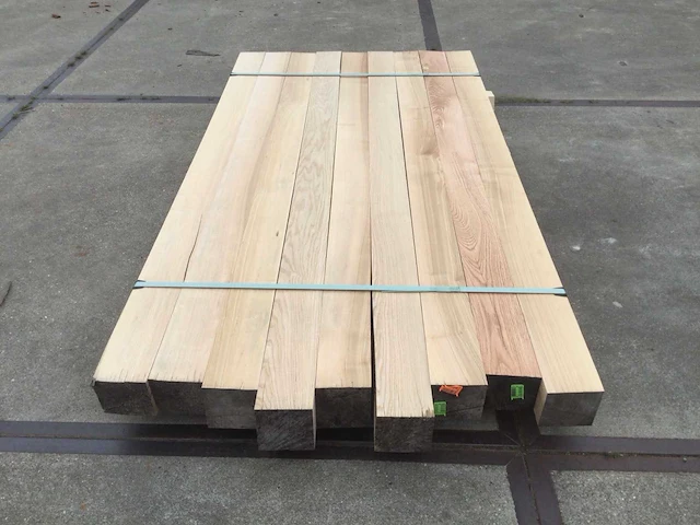 Eiken balken geschaafd 120x120x2050 ( 9 ) - afbeelding 2 van  6