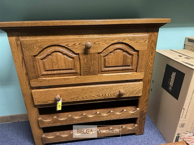 Eiken barkast met flessenrek en 1 lade - afbeelding 2 van  4