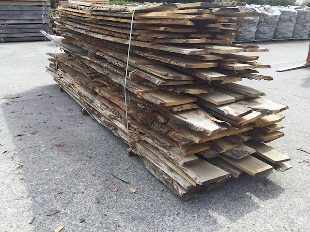 Eiken dakbeschot of verticale beplanking - afbeelding 1 van  7