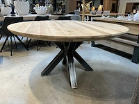 Eiken eetkamertafel - afbeelding 1 van  6