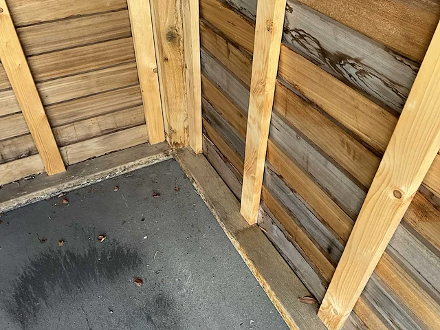 Eiken houten stal/bijgebouw - afbeelding 7 van  12