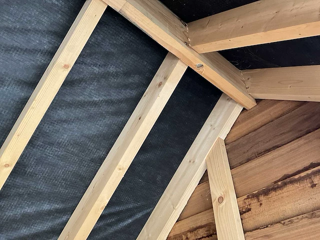 Eiken houten stal/bijgebouw - afbeelding 8 van  12