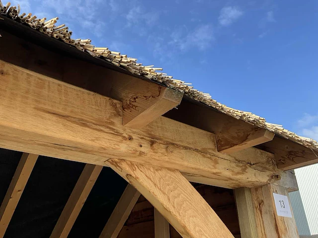 Eiken houten stal/bijgebouw - afbeelding 9 van  12