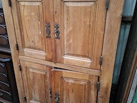 Eiken kast - afbeelding 1 van  1
