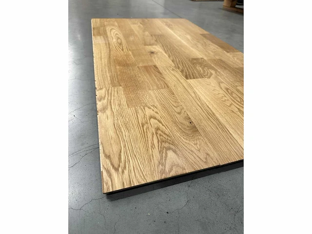 Eiken meerlagen parketvloer - kleur 218 (14,22m²) - afbeelding 3 van  3