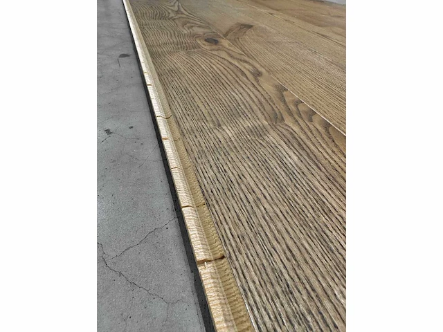 Eiken meerlagen parketvloer - kleur 944 (48,51 m²) - afbeelding 3 van  3