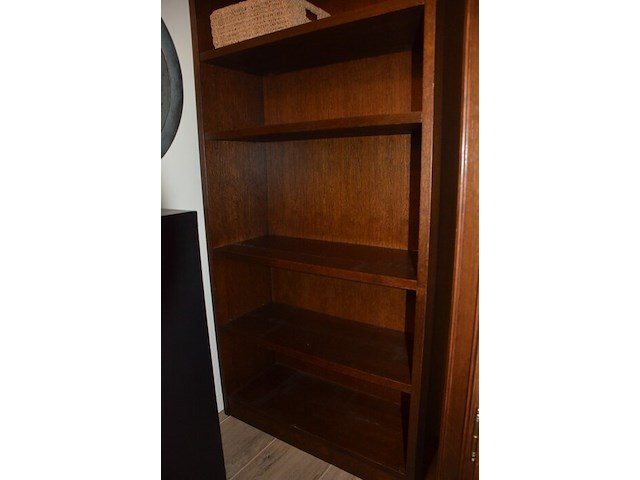 Eiken rek met 5 leggers, 3 rieten manden - afbeelding 5 van  5