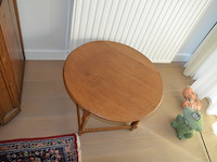 Eiken rond tafeltje, dienplateau, schilderij op doek - afbeelding 13 van  13