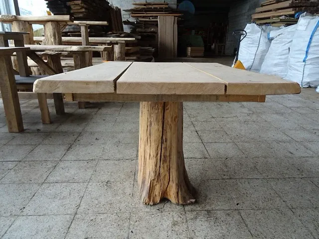 Eiken tafel - afbeelding 2 van  3