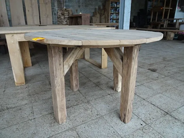 Eiken tafel - afbeelding 1 van  3