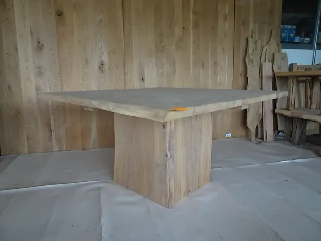 Eiken tafel - afbeelding 2 van  4