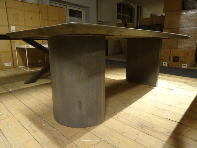 Eiken tafel - afbeelding 3 van  4