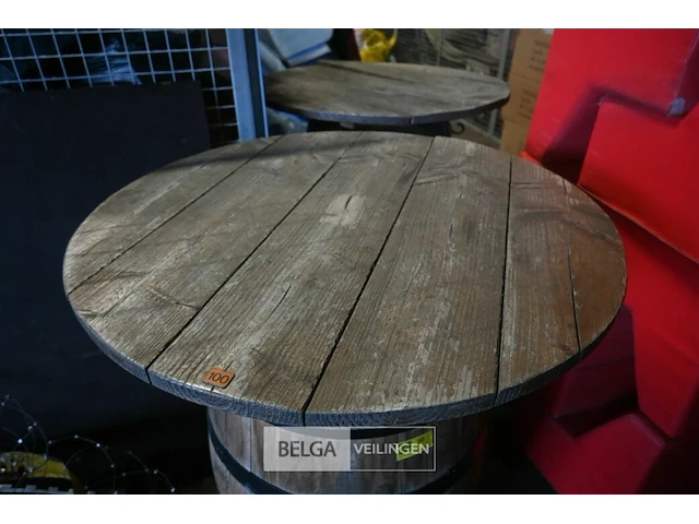 Eiken vat met tafel - afbeelding 2 van  5