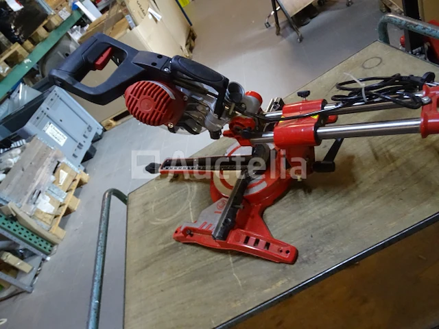 Einhell draagbare radiaalzaag - afbeelding 2 van  6