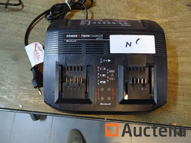 Einhell dubbele oplader - afbeelding 1 van  4