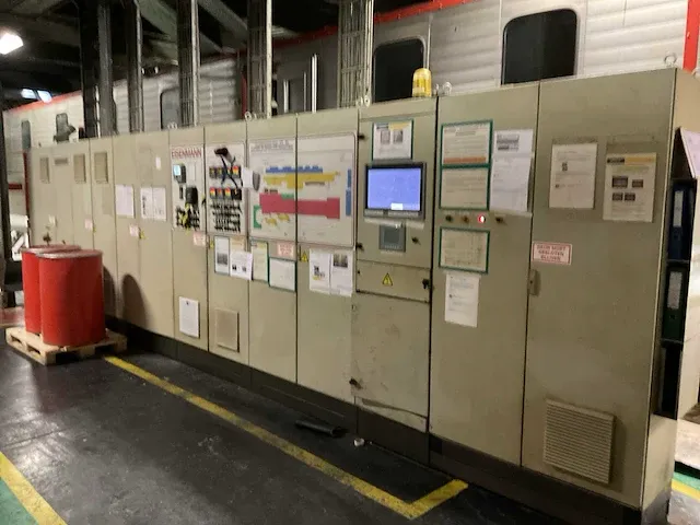 Eisenmann sturingskast voorbehandelings-, ktl- en poederlakinstallatie (c) - afbeelding 1 van  8