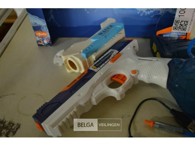 Elecktric watergun - afbeelding 2 van  2