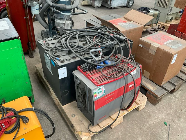 Electric 24/4 pzv 320 batterij - afbeelding 1 van  4
