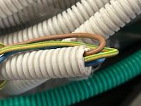 Electriciteitskabels, buizen - afbeelding 3 van  4