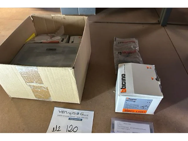 Electriciteitstoebehoren btcino - afbeelding 4 van  4